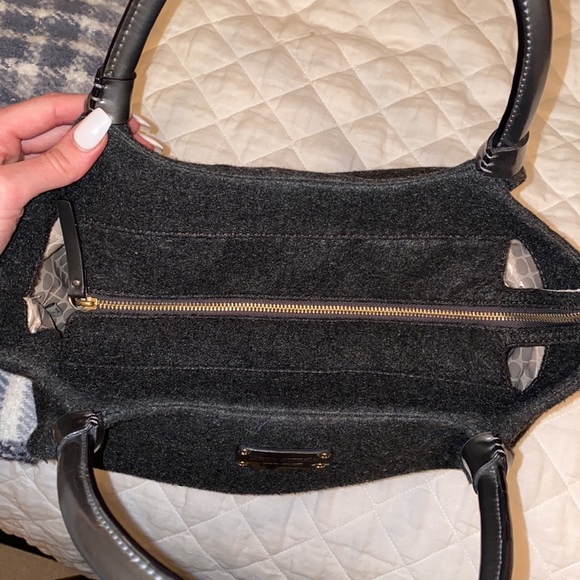 KATE SPADE PURSE - Picture 10 of 17